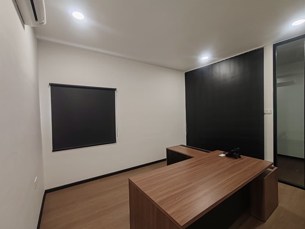 BLACK SERIES OFFICE